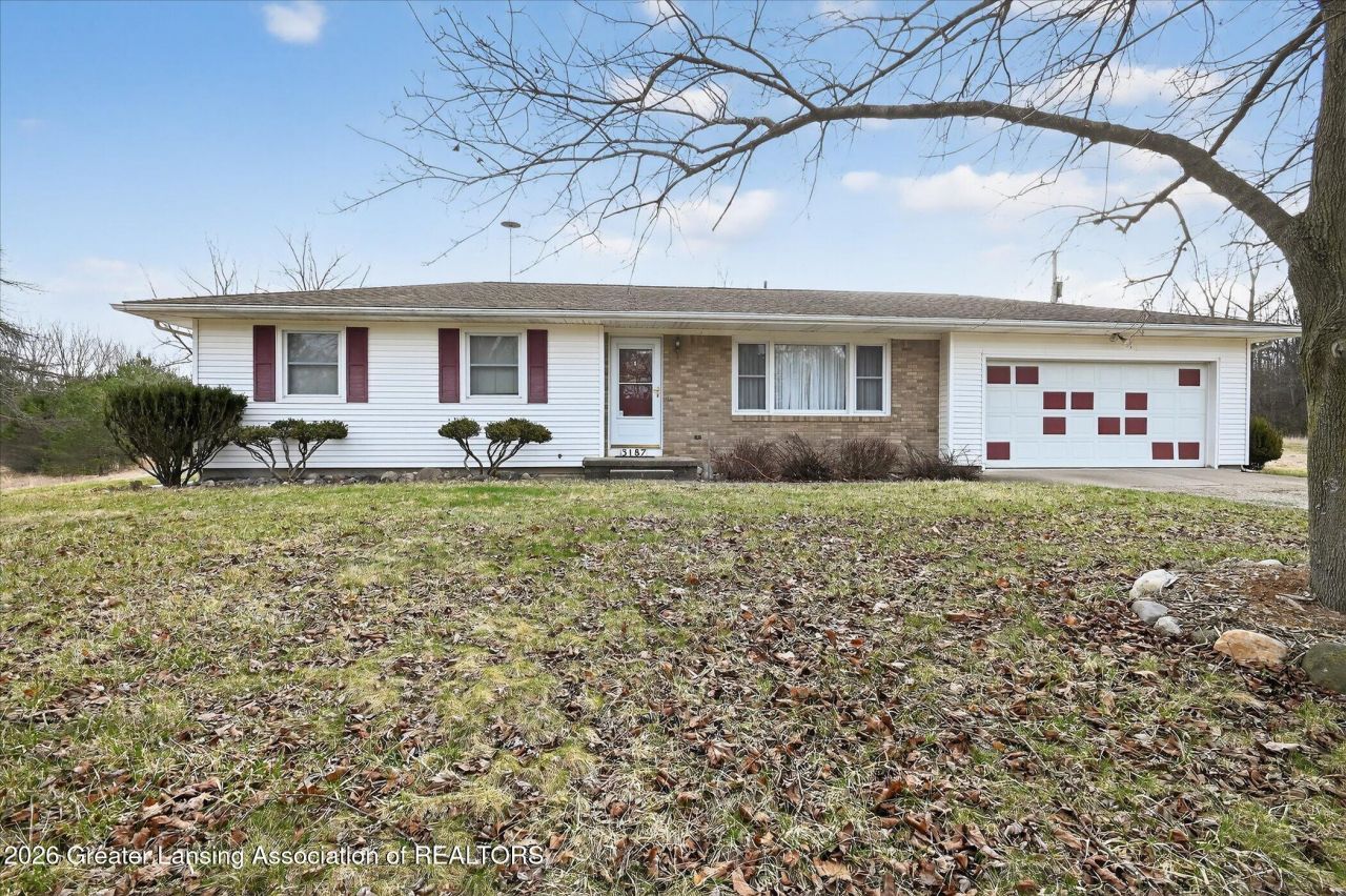 3187 S Canfield Road, Eaton Rapids, MI 48827 Main Photo