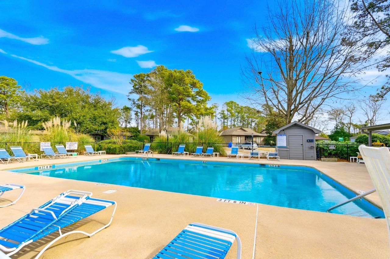 804 Victoria Ct. Photo 29