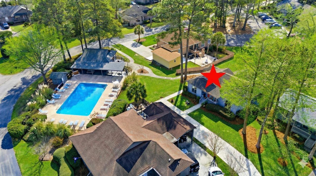 804 Victoria Ct. Photo 33