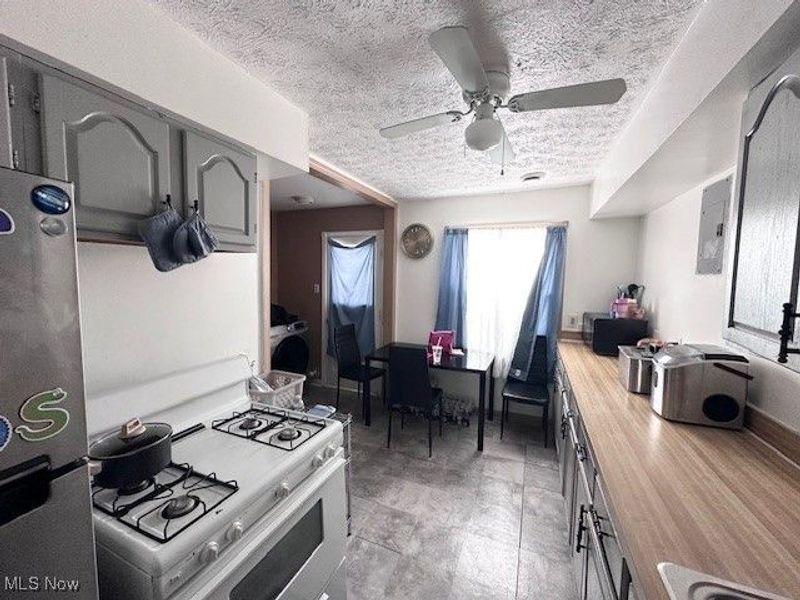 4553 W 148th Street, Cleveland, OH 44135 Photo 5