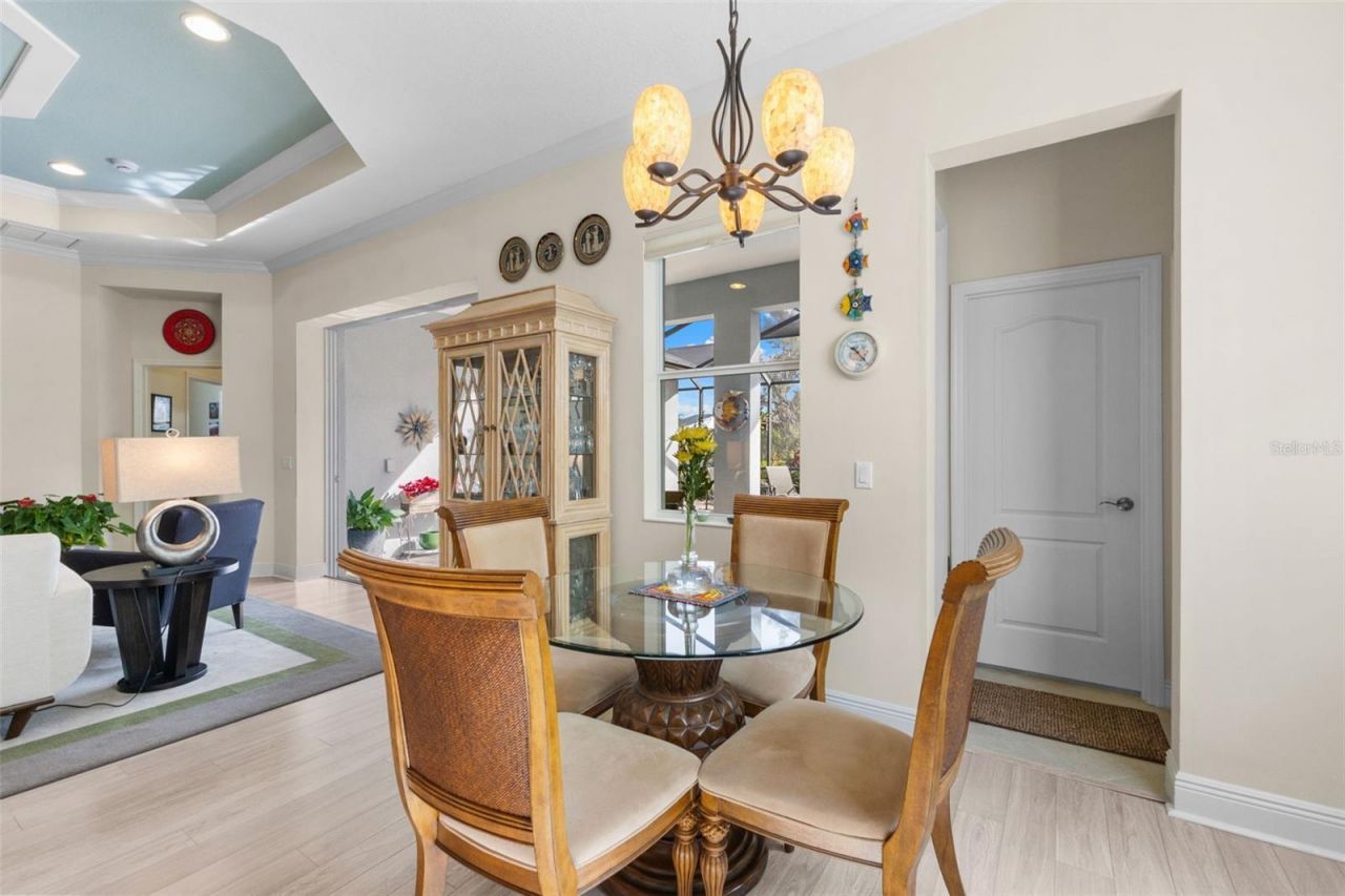 6343 Laurel Wood Run, Sarasota, FL 34243 Photo