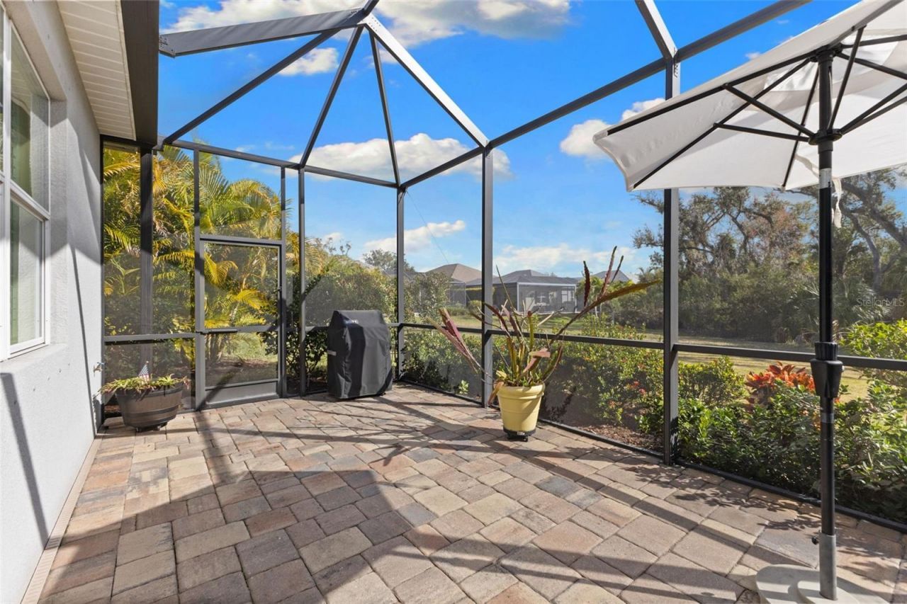 6343 Laurel Wood Run, Sarasota, FL 34243 Photo