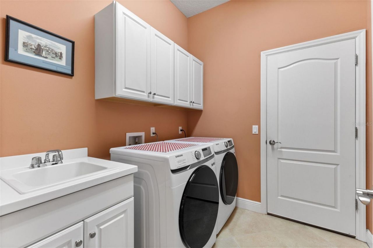 6343 Laurel Wood Run, Sarasota, FL 34243 Photo