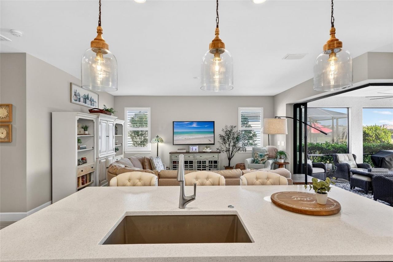 709 Gadwall Court, Bradenton, FL 34212 Photo