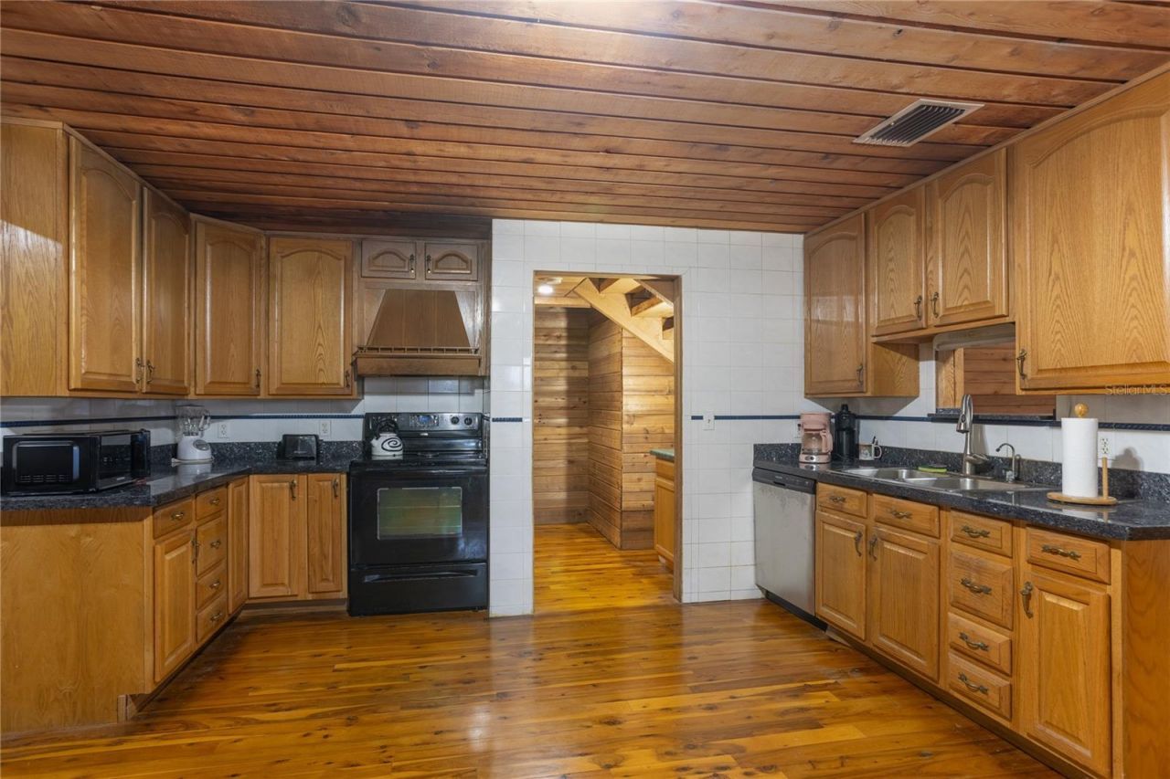 6892 Swain Road, Sorrento, FL 32776 Photo