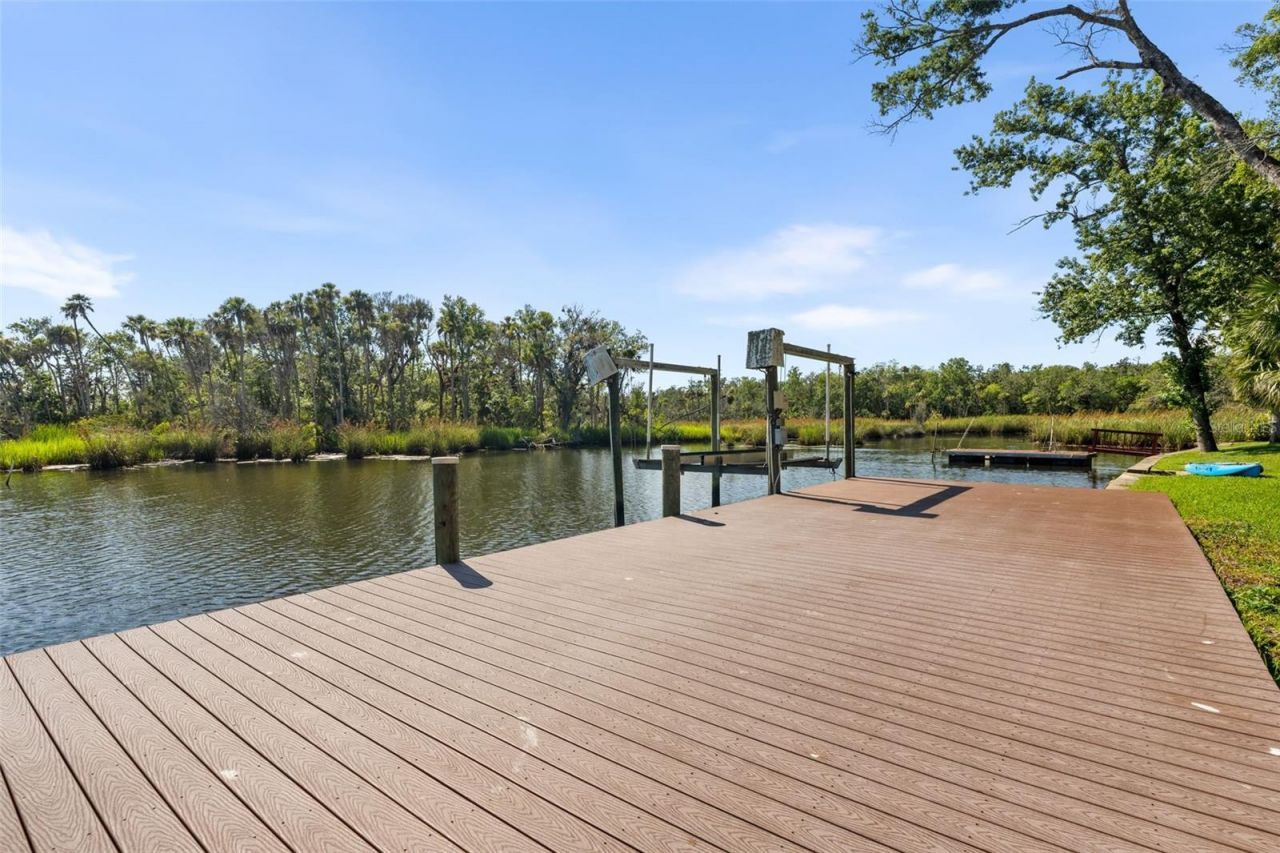 900 NW Snug Harbor Road, Crystal River, FL 34428 Photo