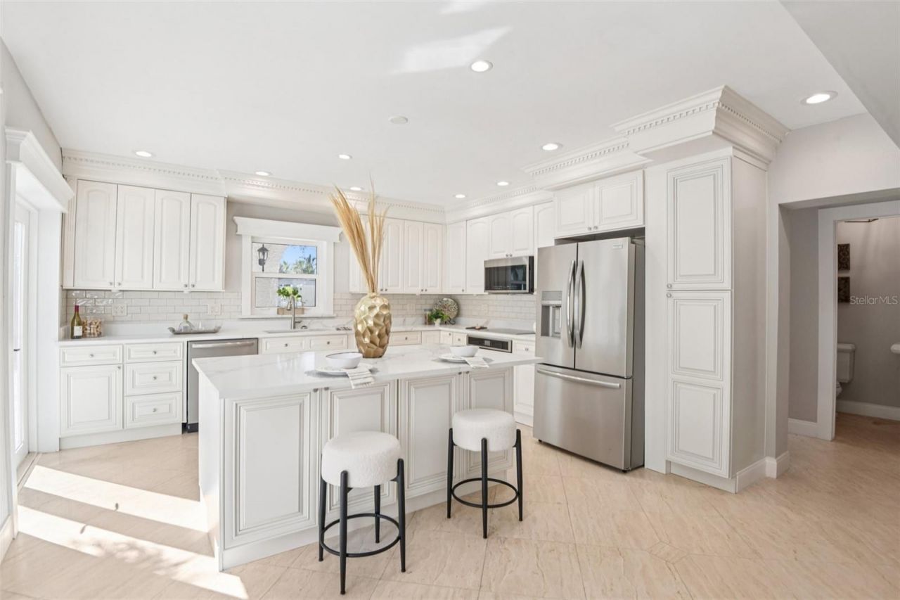 104 Palmera Boulevard Ne, Saint Petersburg, FL 33704 Photo