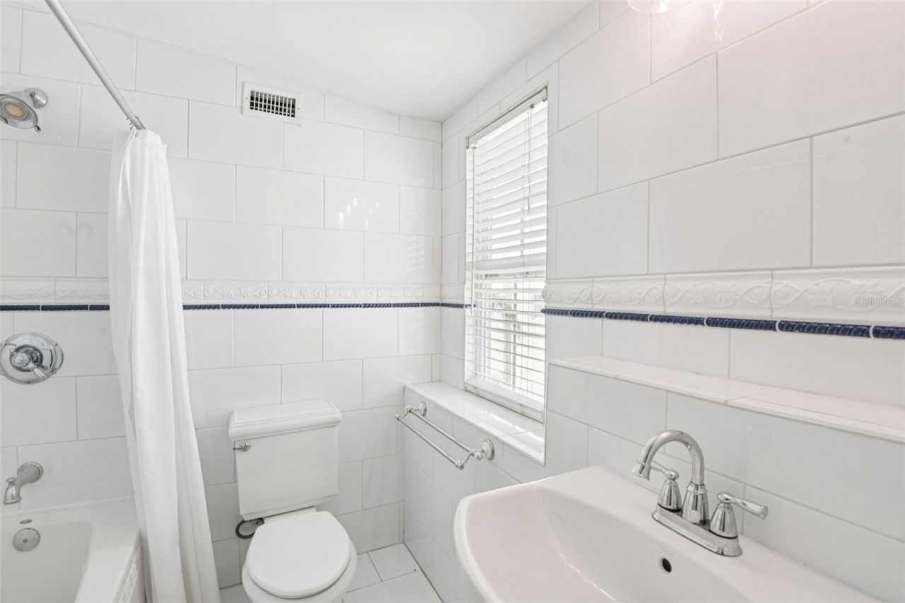 104 Palmera Boulevard Ne, Saint Petersburg, FL 33704 Photo