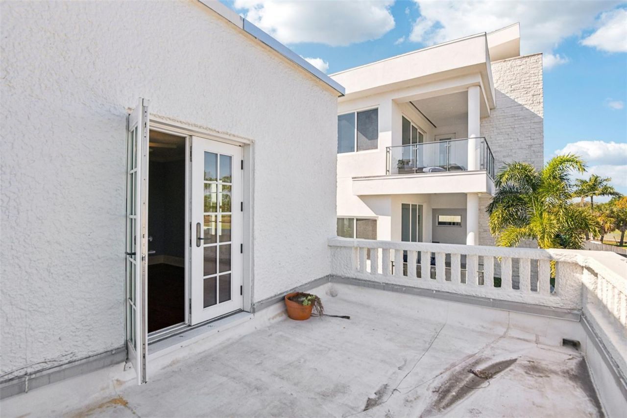 104 Palmera Boulevard Ne, Saint Petersburg, FL 33704 Photo