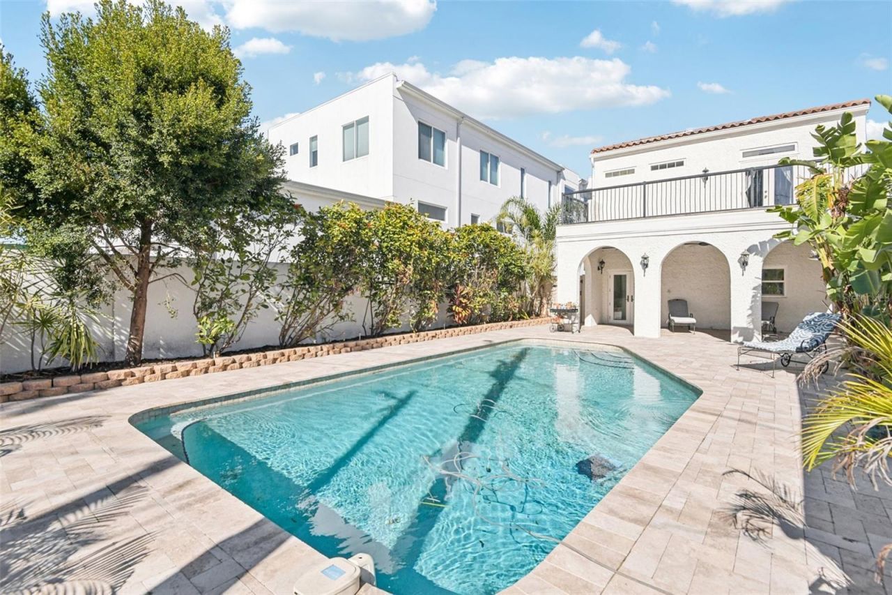 104 Palmera Boulevard Ne, Saint Petersburg, FL 33704 Photo