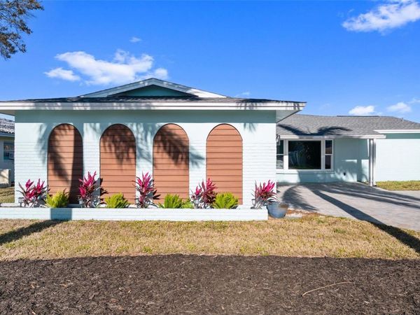 11145 4TH STREET E, TREASURE ISLAND, FL 33706