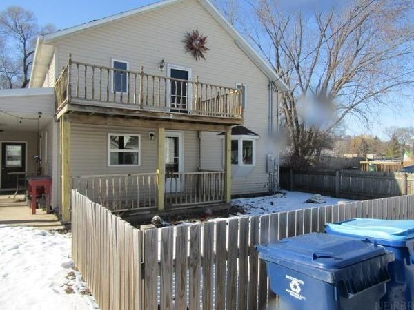 814 S 3rd Lane , Guttenberg, IA 52052