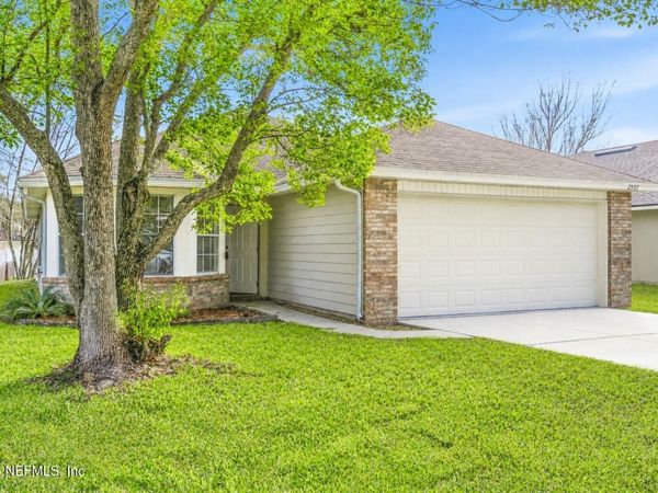 2537 BLACKSTONE Court, Jacksonville, FL 32221