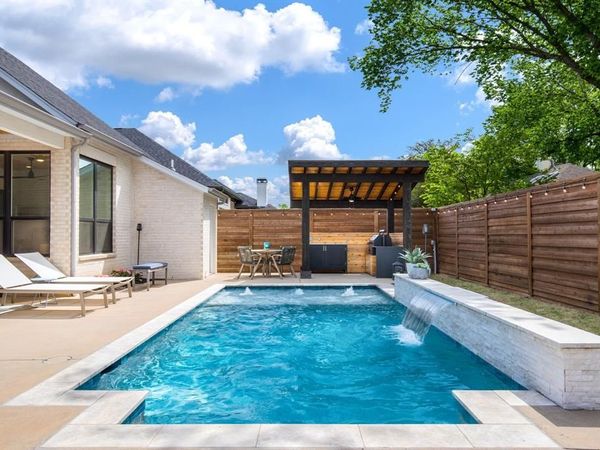 2093 Holt Way, Grapevine, TX 76051