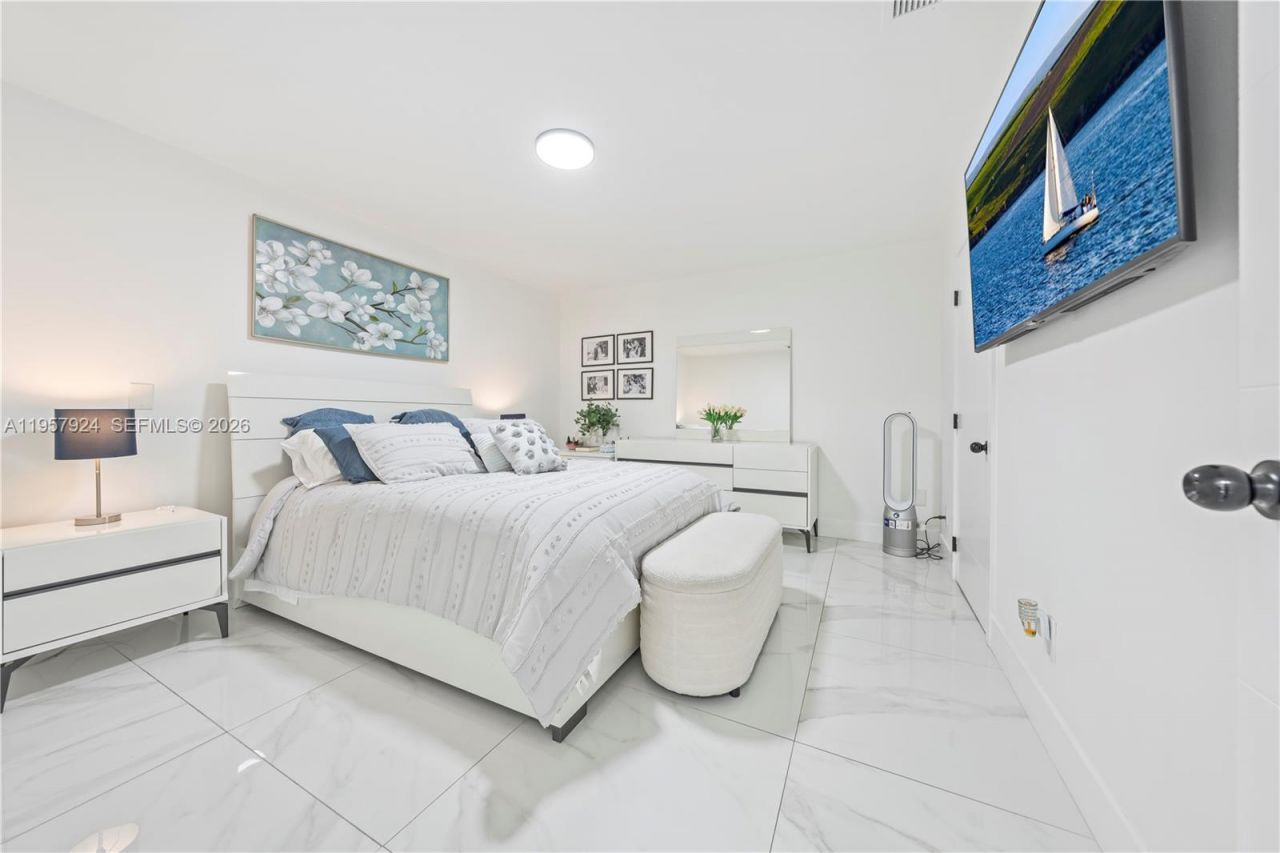 11011 SW 143rd Ct, Miami, FL 33186 Photo