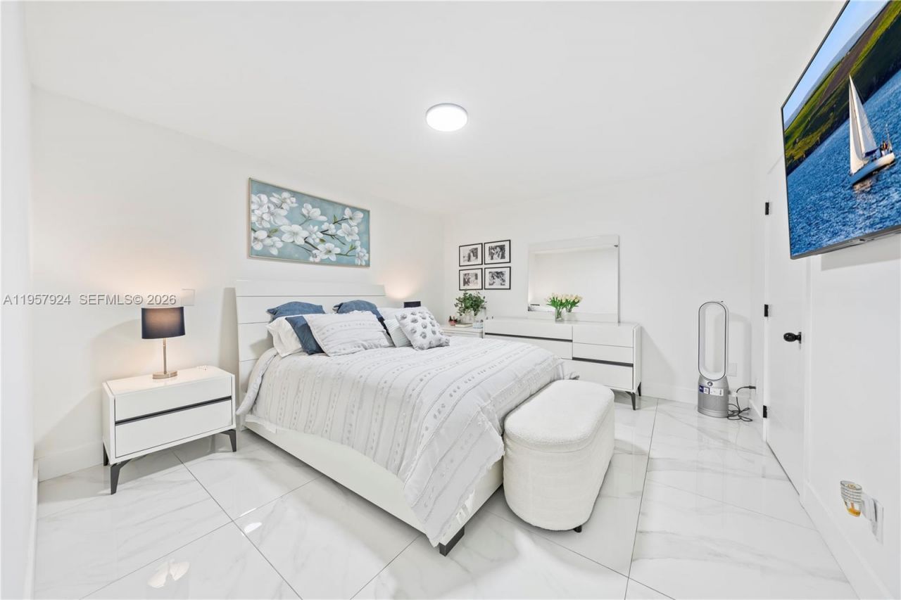 11011 SW 143rd Ct, Miami, FL 33186 Photo