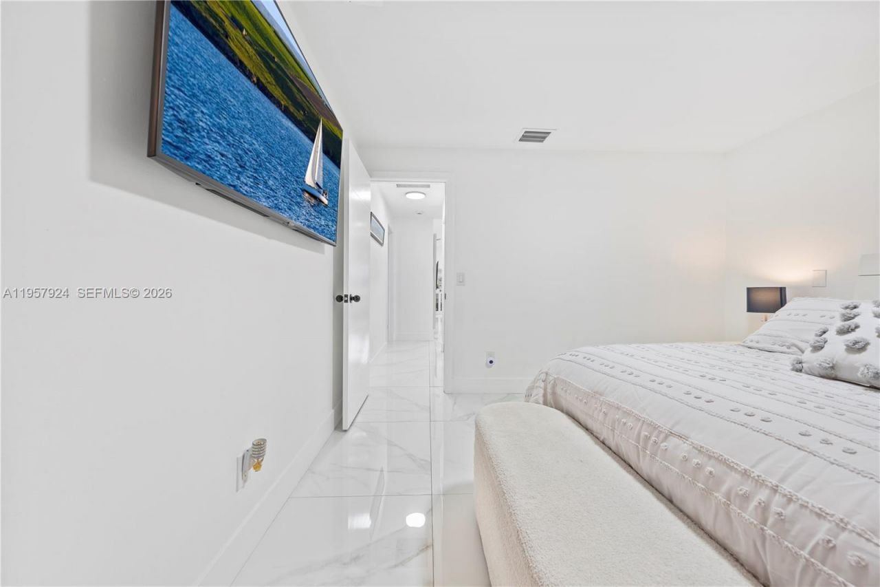 11011 SW 143rd Ct, Miami, FL 33186 Photo