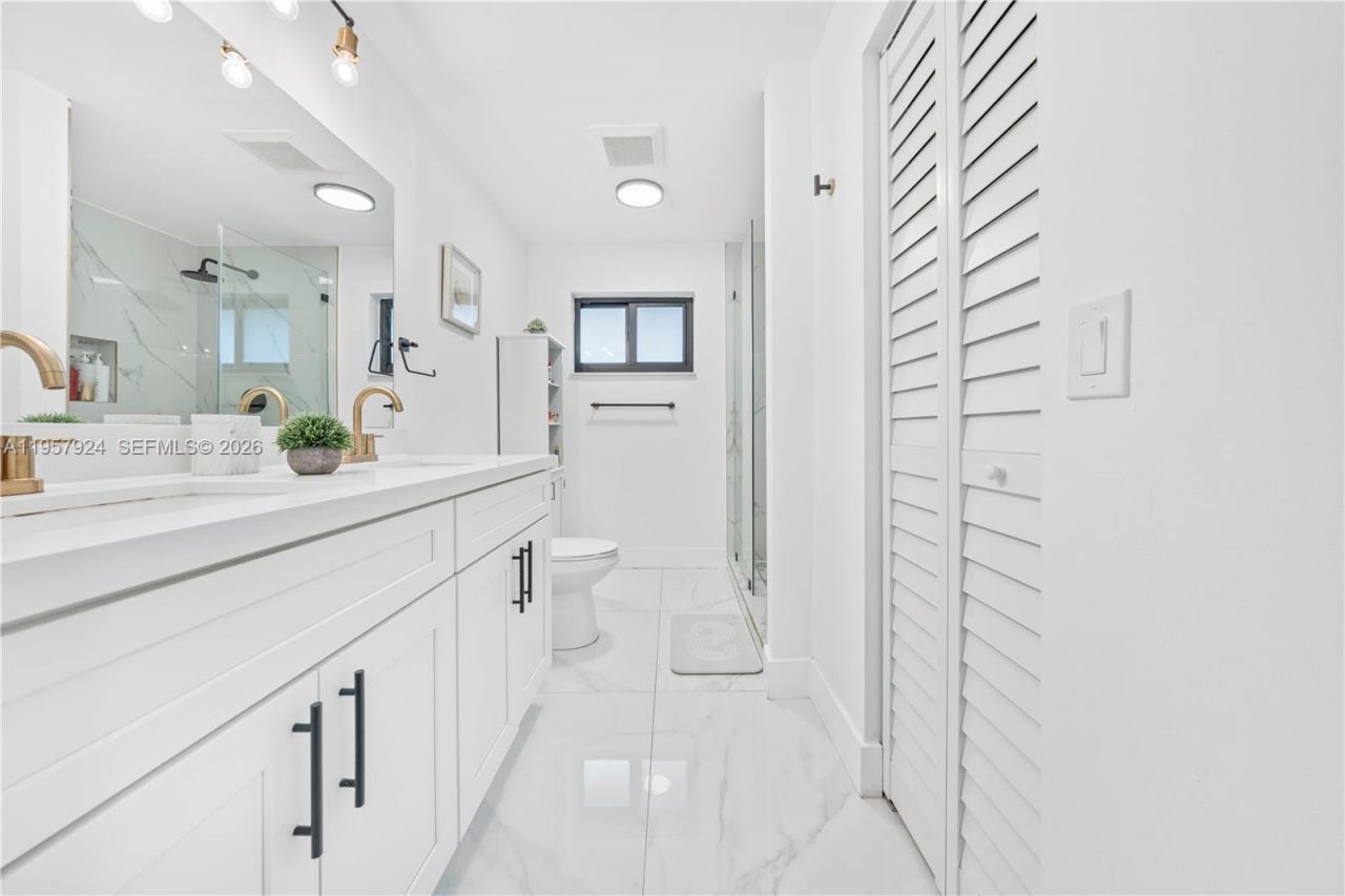 11011 SW 143rd Ct, Miami, FL 33186 Photo