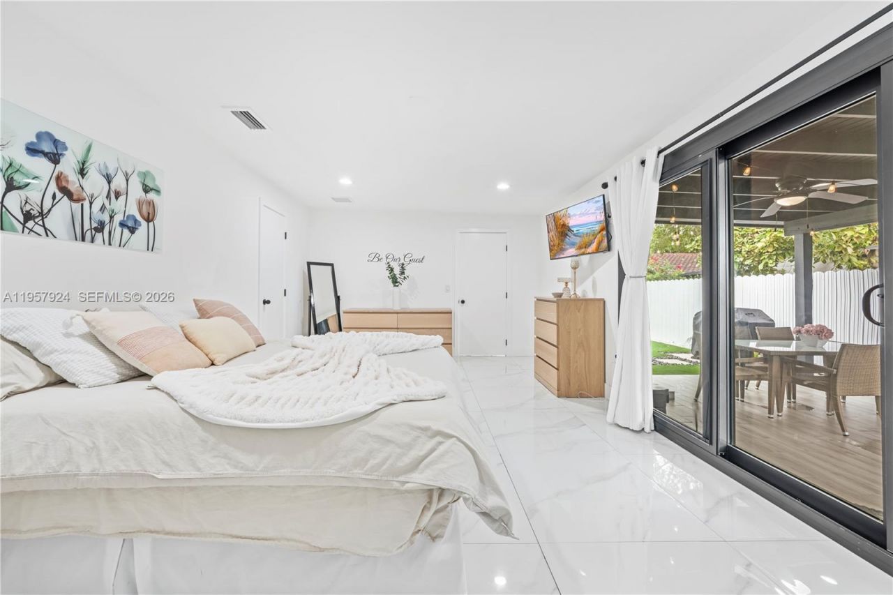 11011 SW 143rd Ct, Miami, FL 33186 Photo