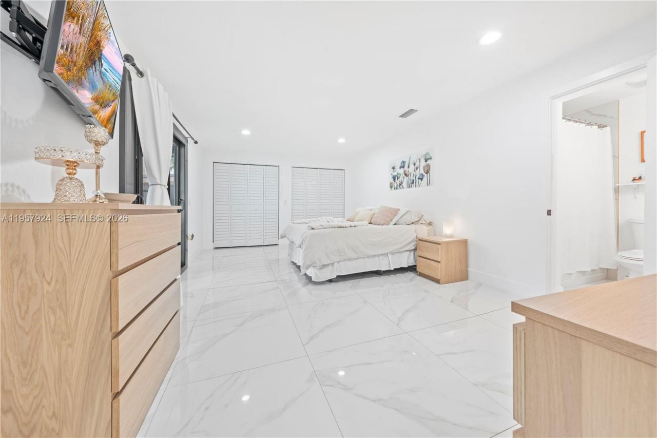 11011 SW 143rd Ct, Miami, FL 33186 Photo