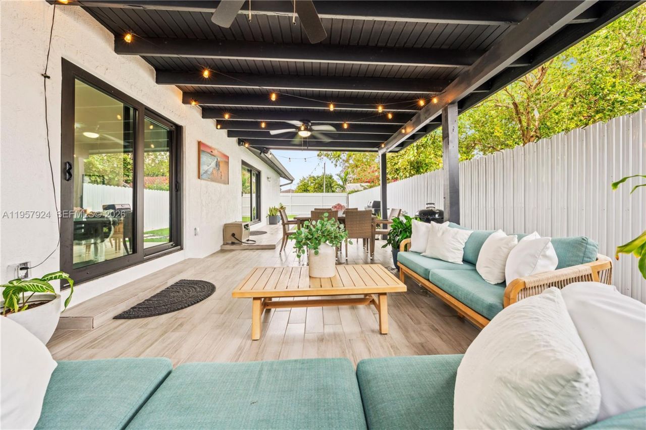 11011 SW 143rd Ct, Miami, FL 33186 Photo