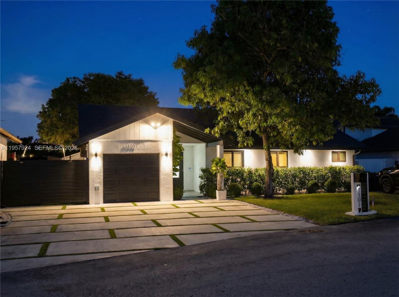 11011 SW 143rd Ct, Miami, FL 33186 Photo