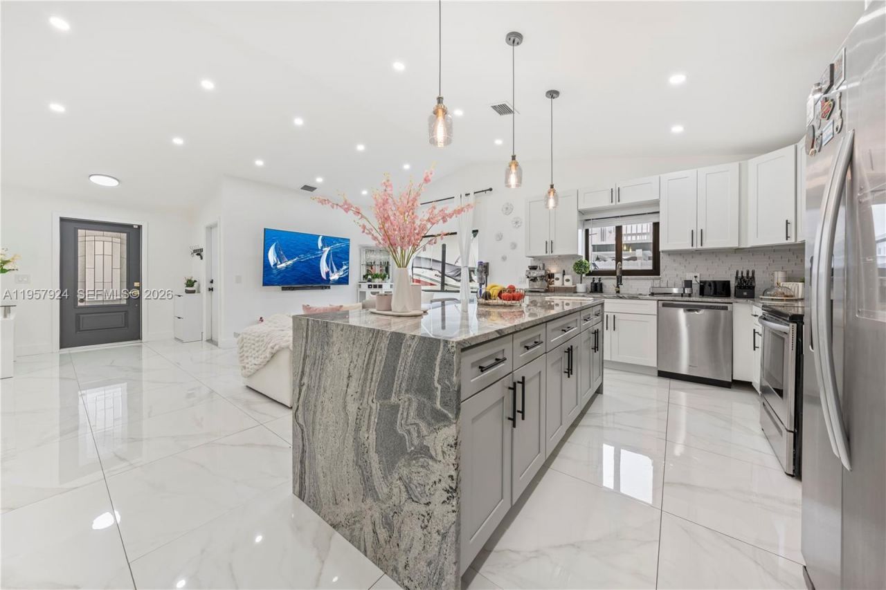 11011 SW 143rd Ct, Miami, FL 33186 Photo