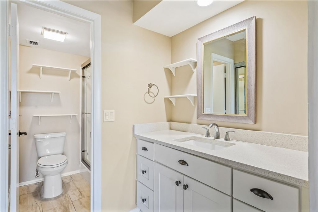 21 Plantation Drive, Unit 205, Vero Beach, FL 32966 Photo