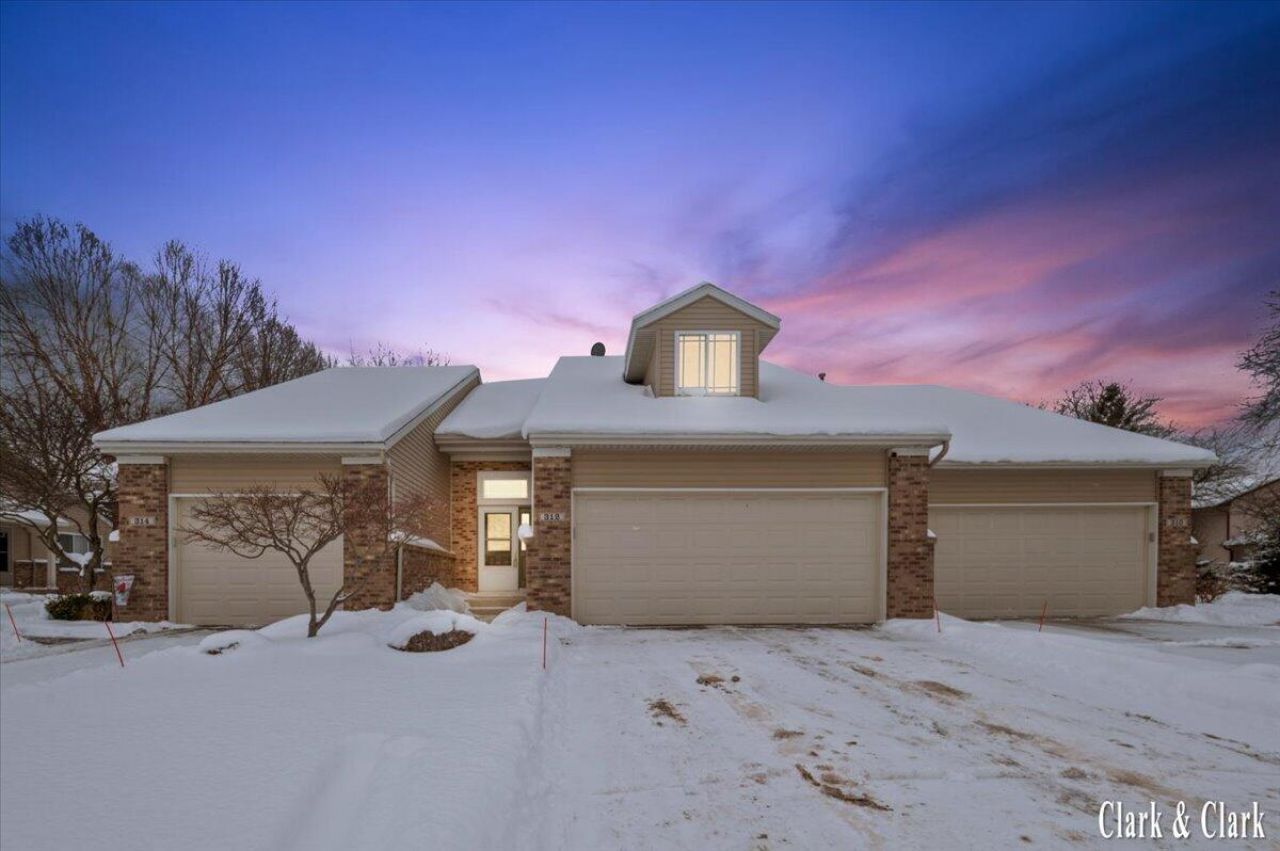 312 E North Street, Hastings, MI 49058 Main Photo