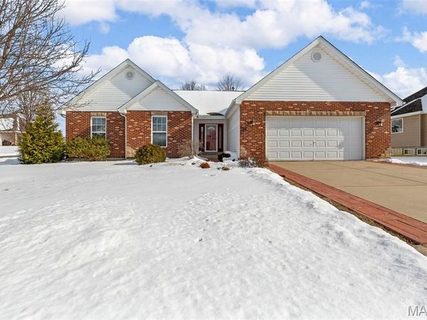4444 Spotted Fawn Court, Wentzville, MO 63385