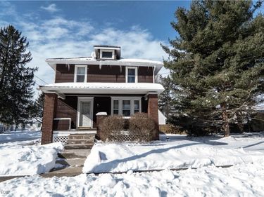 325 Market Street NE, Navarre, OH 44662