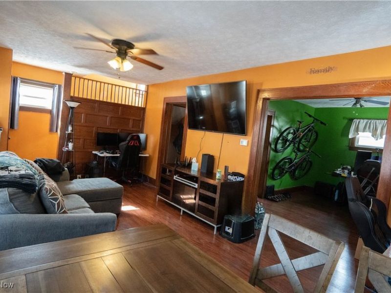 325 Market Street NE, Navarre, OH 44662 Photo 10