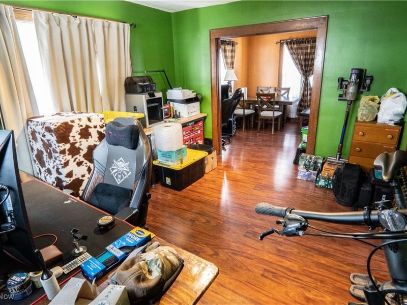 325 Market Street NE, Navarre, OH 44662 Photo 8