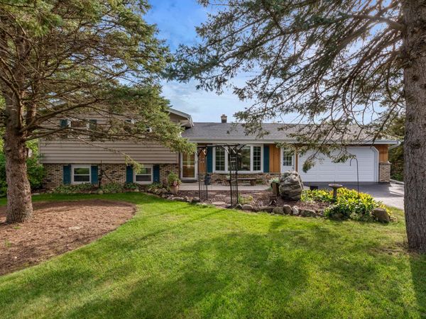 3657 Pleasant Valley Rd, Polk, WI 53095