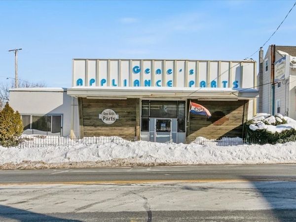 778-788 Gorham St, Lowell, MA 01852