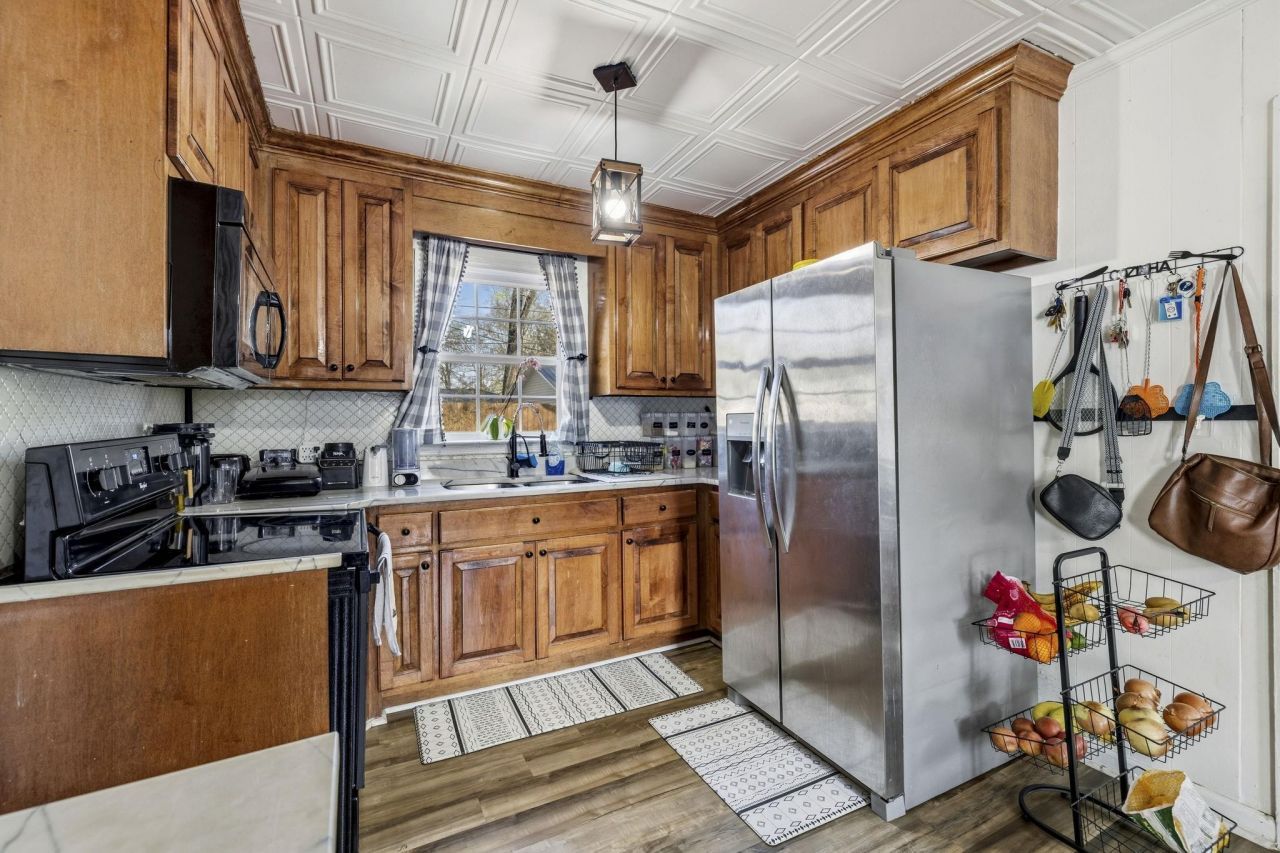 708 15th Ave. Photo 11