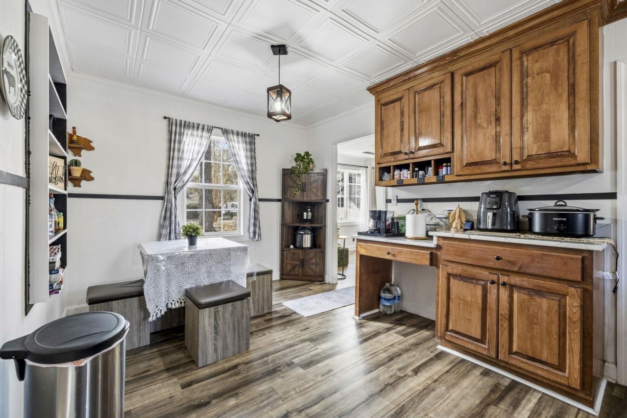 708 15th Ave. Photo 12