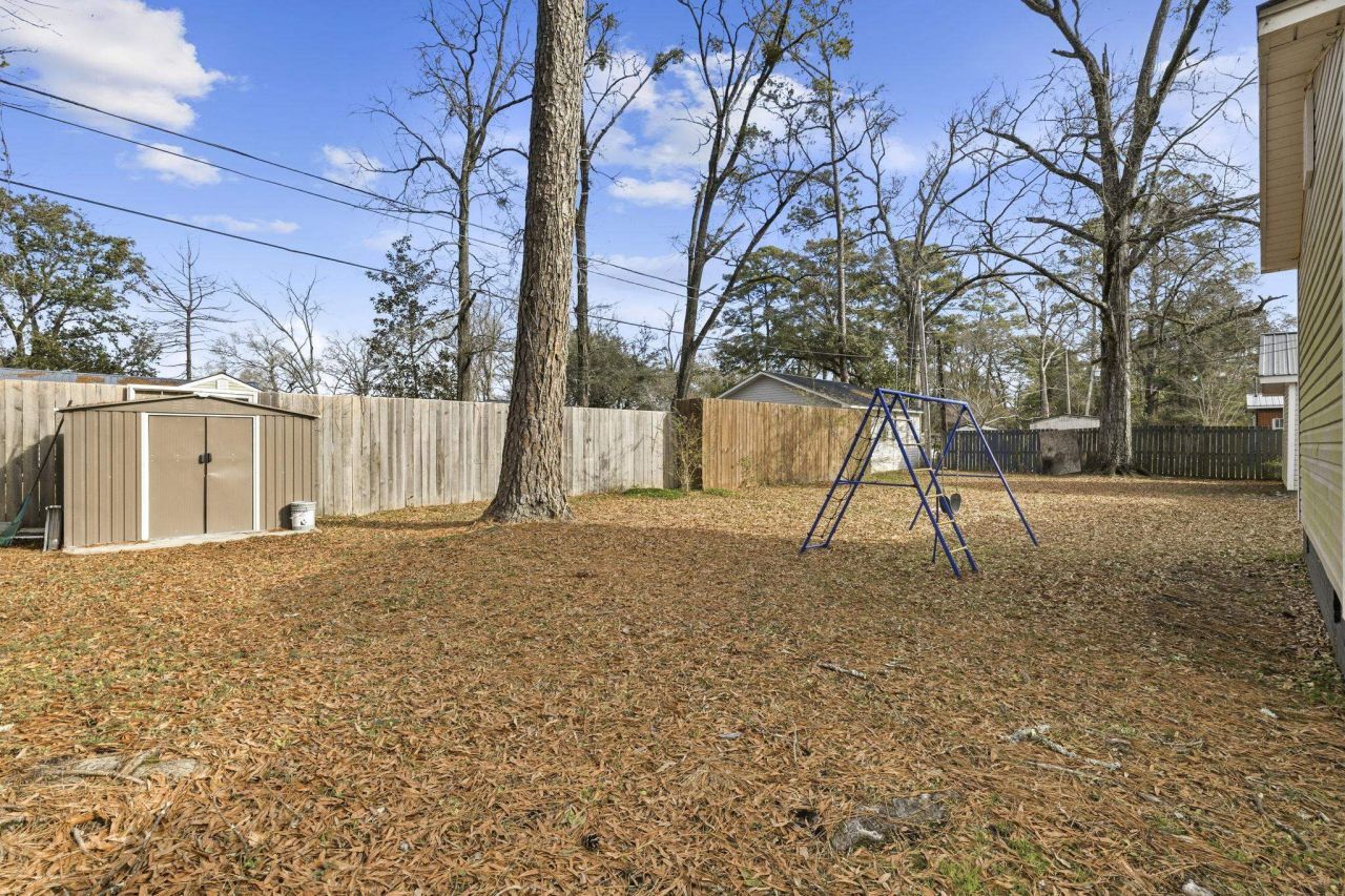 708 15th Ave. Photo 31