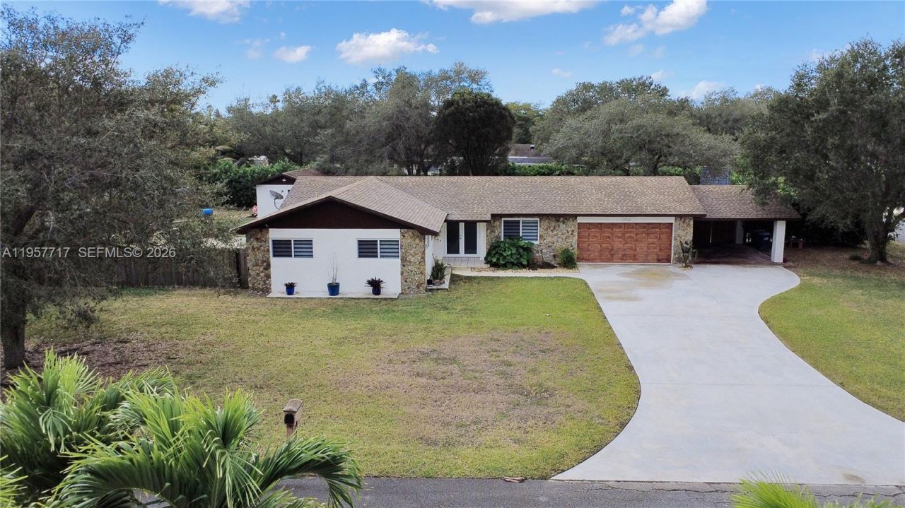 19520 SW 307th St, Homestead, FL 33030 Photo