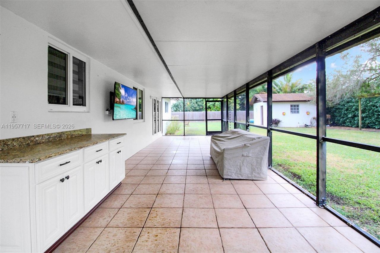 19520 SW 307th St, Homestead, FL 33030 Photo