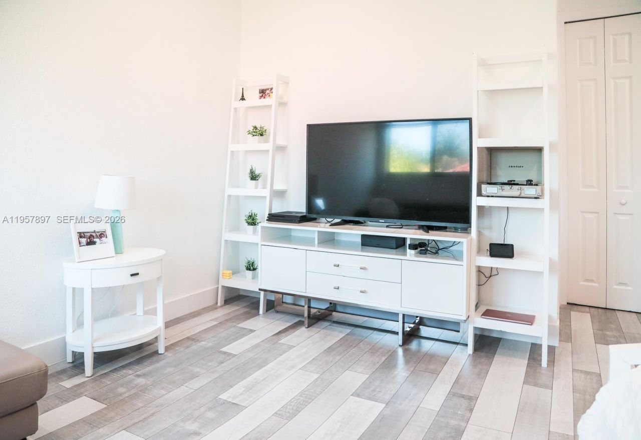 19209 SW 80th Ct , Cutler Bay, FL 33157 Photo