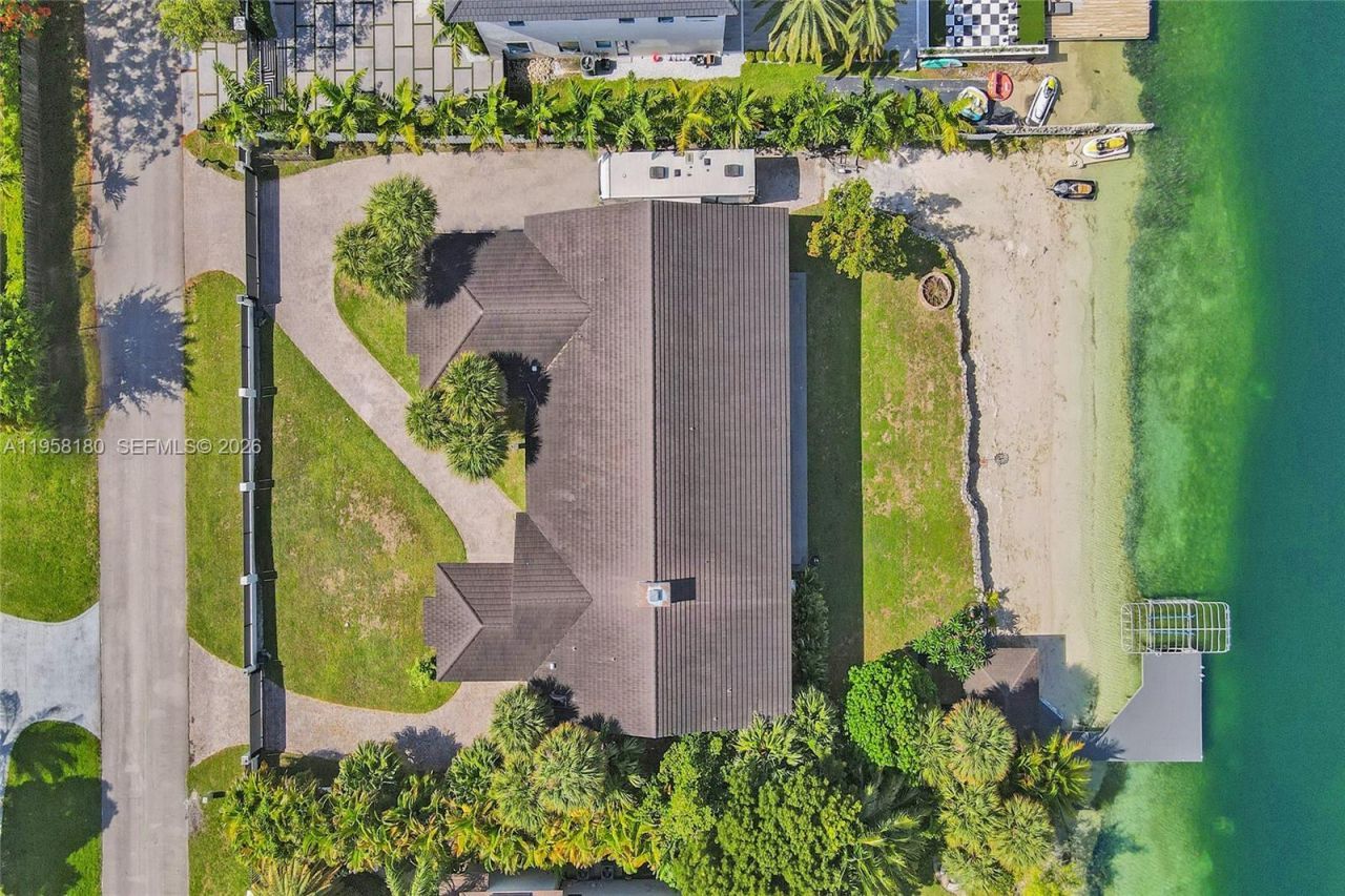 13724 SW 92nd Ct, Miami, FL 33176 Photo