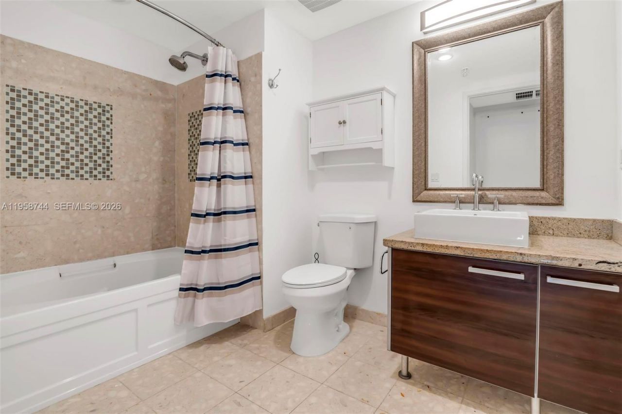 185 SW 7th St, Unit 3508, Miami, FL 33130 Photo