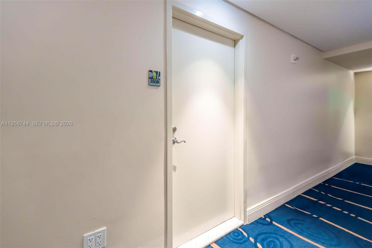 185 SW 7th St, Unit 3508, Miami, FL 33130 Photo