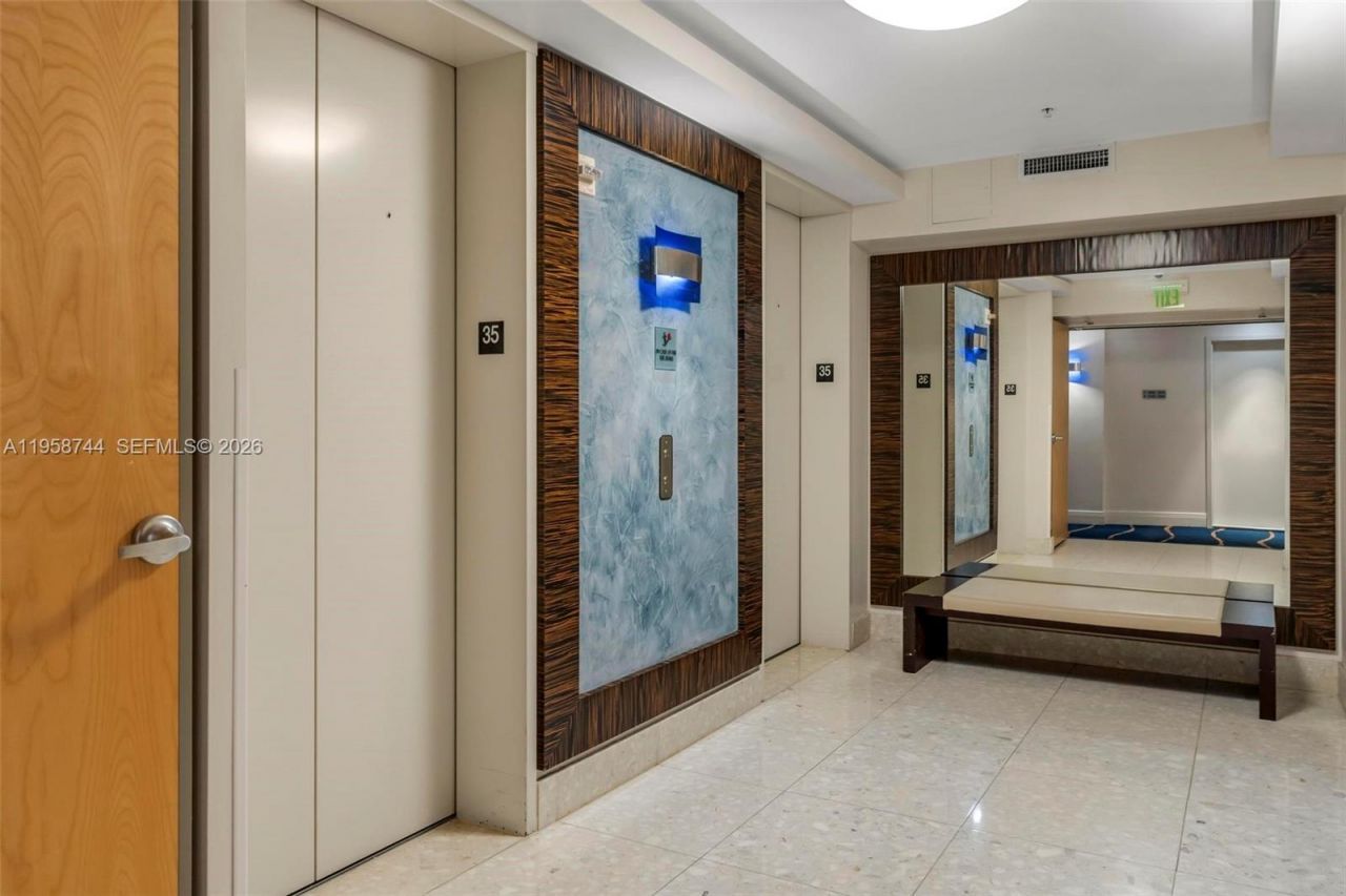 185 SW 7th St, Unit 3508, Miami, FL 33130 Photo