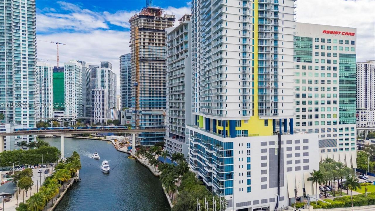 185 SW 7th St, Unit 3508, Miami, FL 33130 Photo
