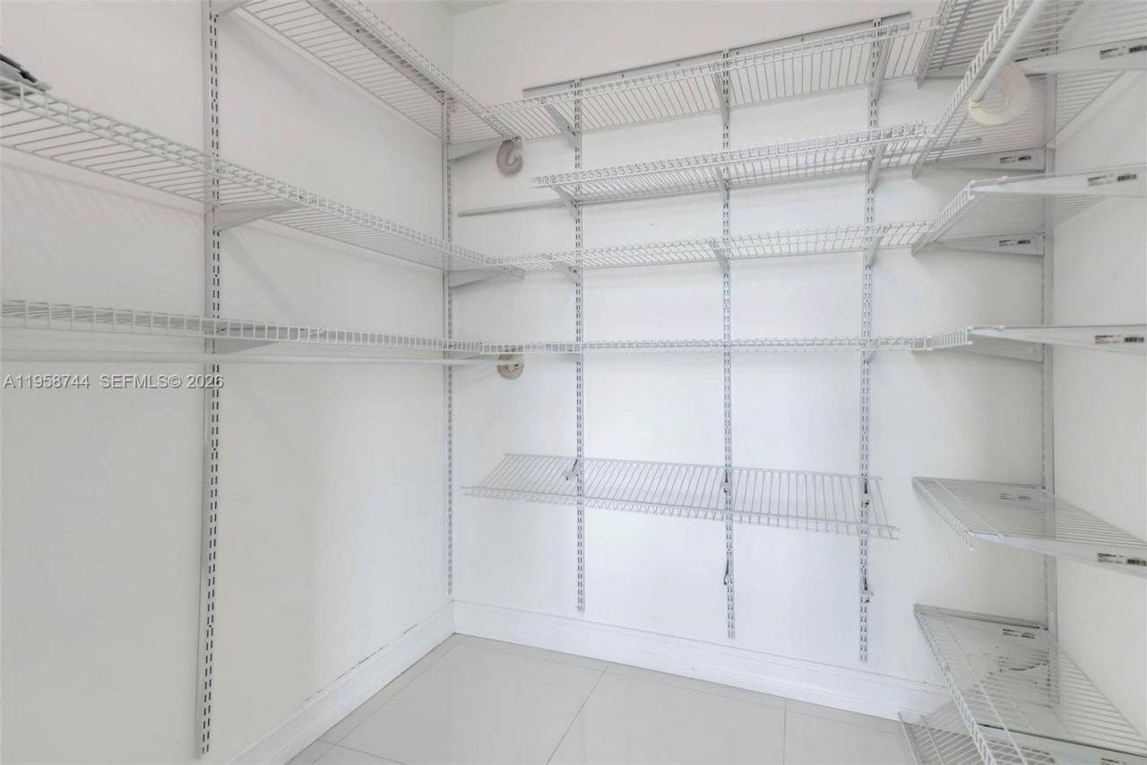 185 SW 7th St, Unit 3508, Miami, FL 33130 Photo