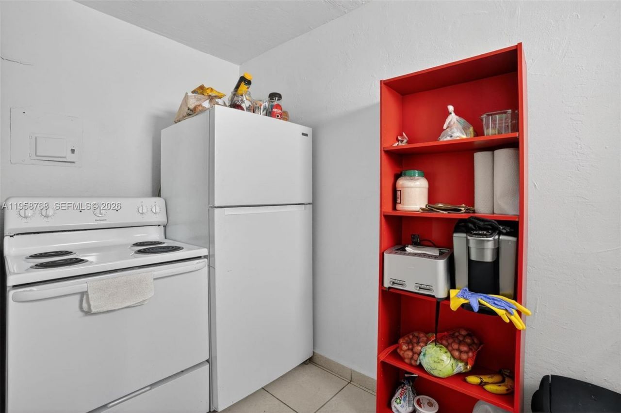 1736 NW 19th St, Miami, FL 33125 Photo