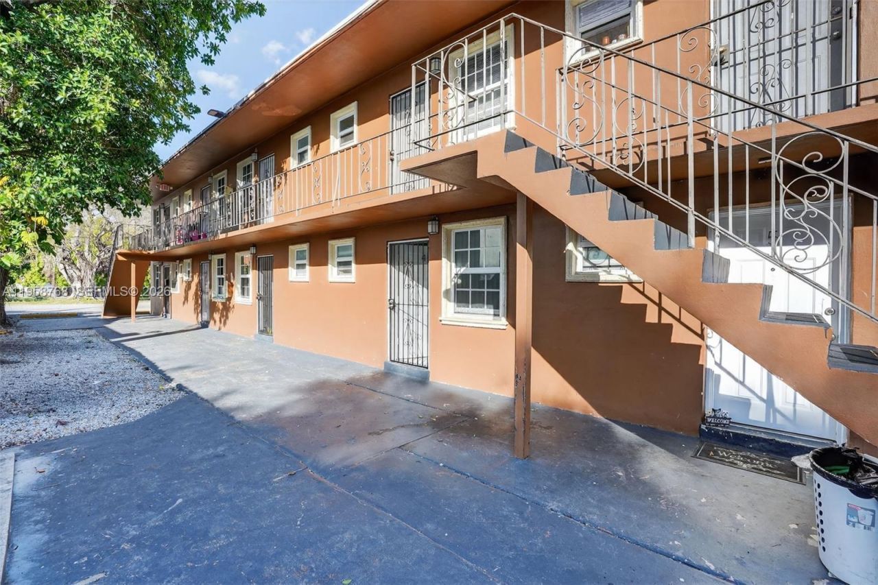 1736 NW 19th St, Miami, FL 33125 Photo
