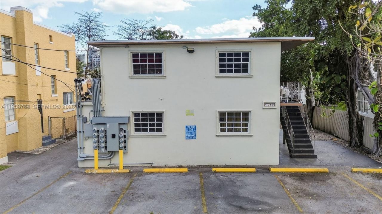 1736 NW 19th St, Miami, FL 33125 Photo